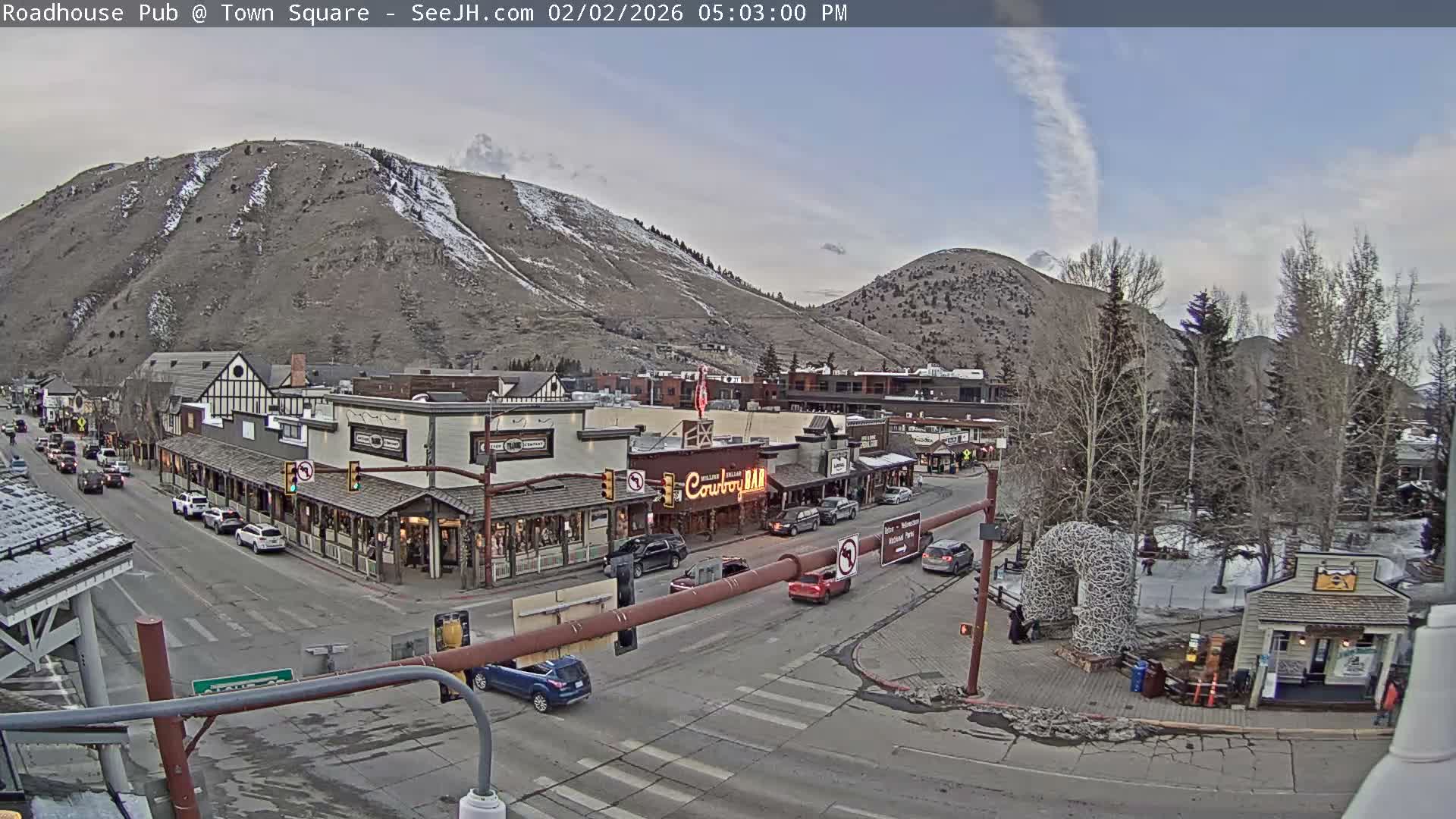 Jackson Hole, Jackson Town Intersection West View Live Cam - Jackson, Teton, Wyoming, USA