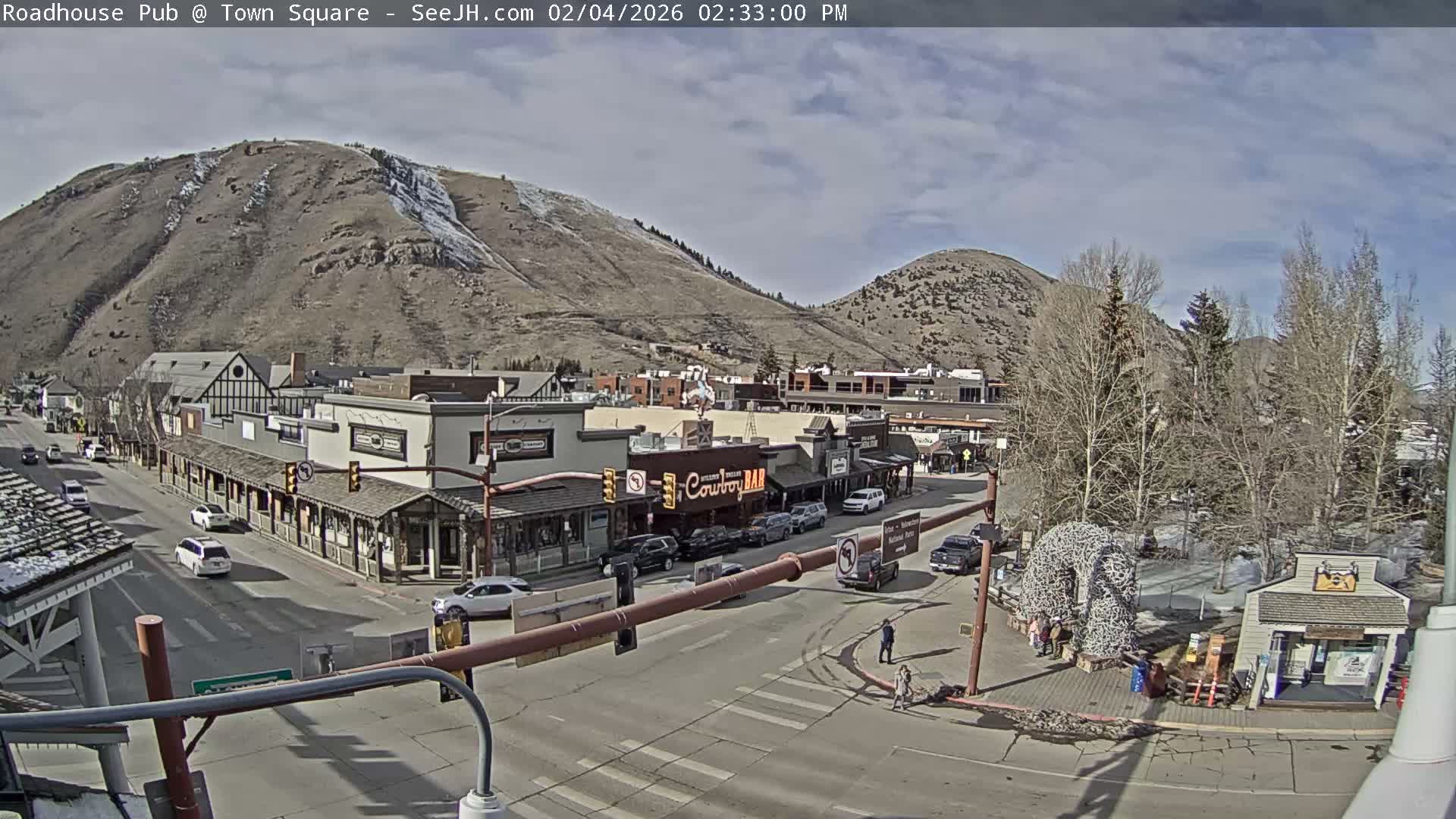 Jackson Hole, Jackson Town Intersection West View Live Cam - Jackson, Teton, Wyoming, USA