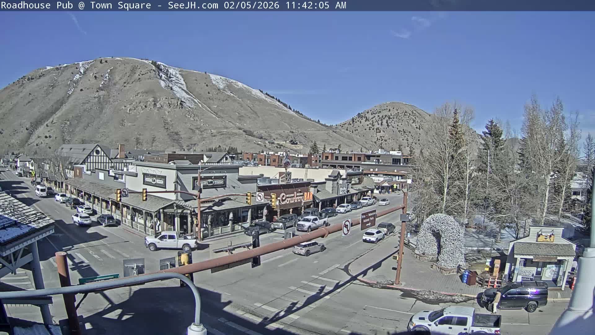 Jackson Hole, Jackson Town Intersection West View Live Cam - Jackson, Teton, Wyoming, USA