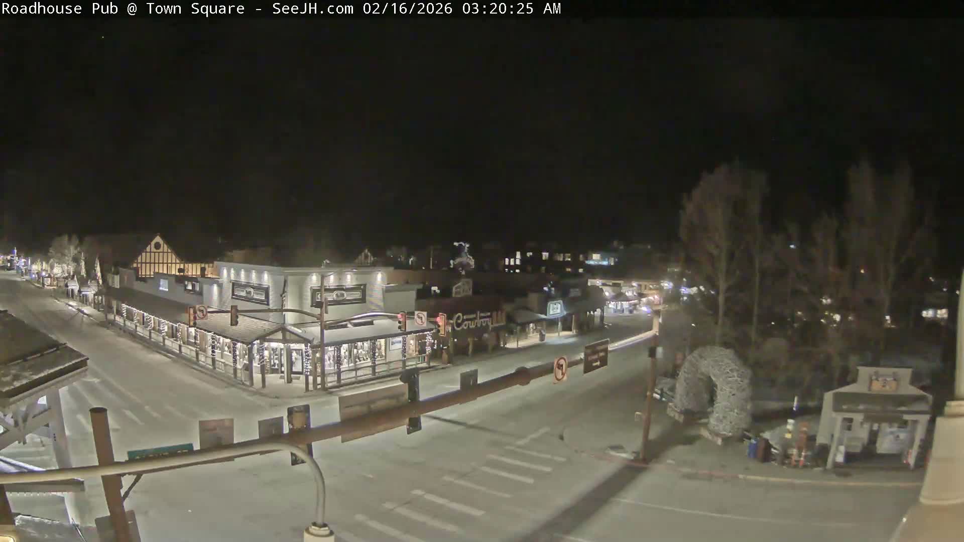 Jackson Hole, Jackson Town Intersection West View Live Cam - Jackson, Teton, Wyoming, USA