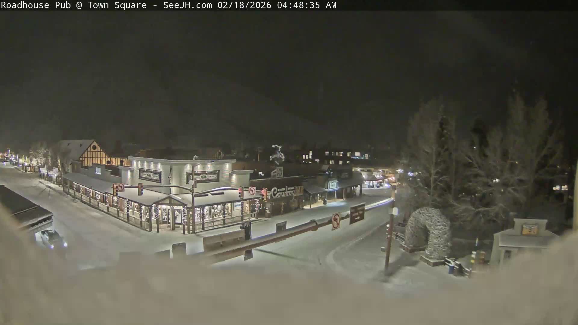 Jackson Hole, Jackson Town Intersection West View Live Cam - Jackson, Teton, Wyoming, USA