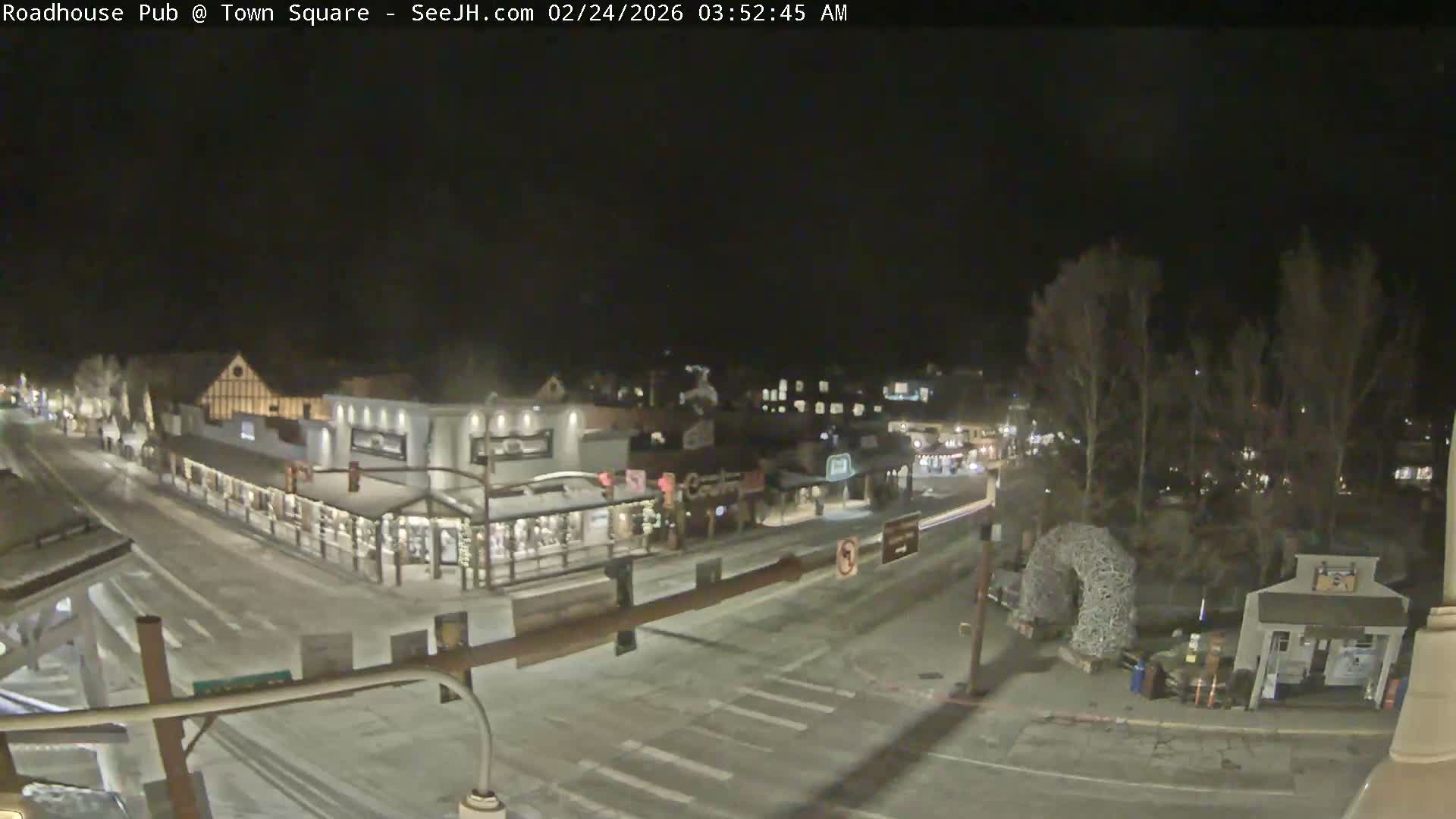 Jackson Hole, Jackson Town Intersection West View Live Cam - Jackson, Teton, Wyoming, USA