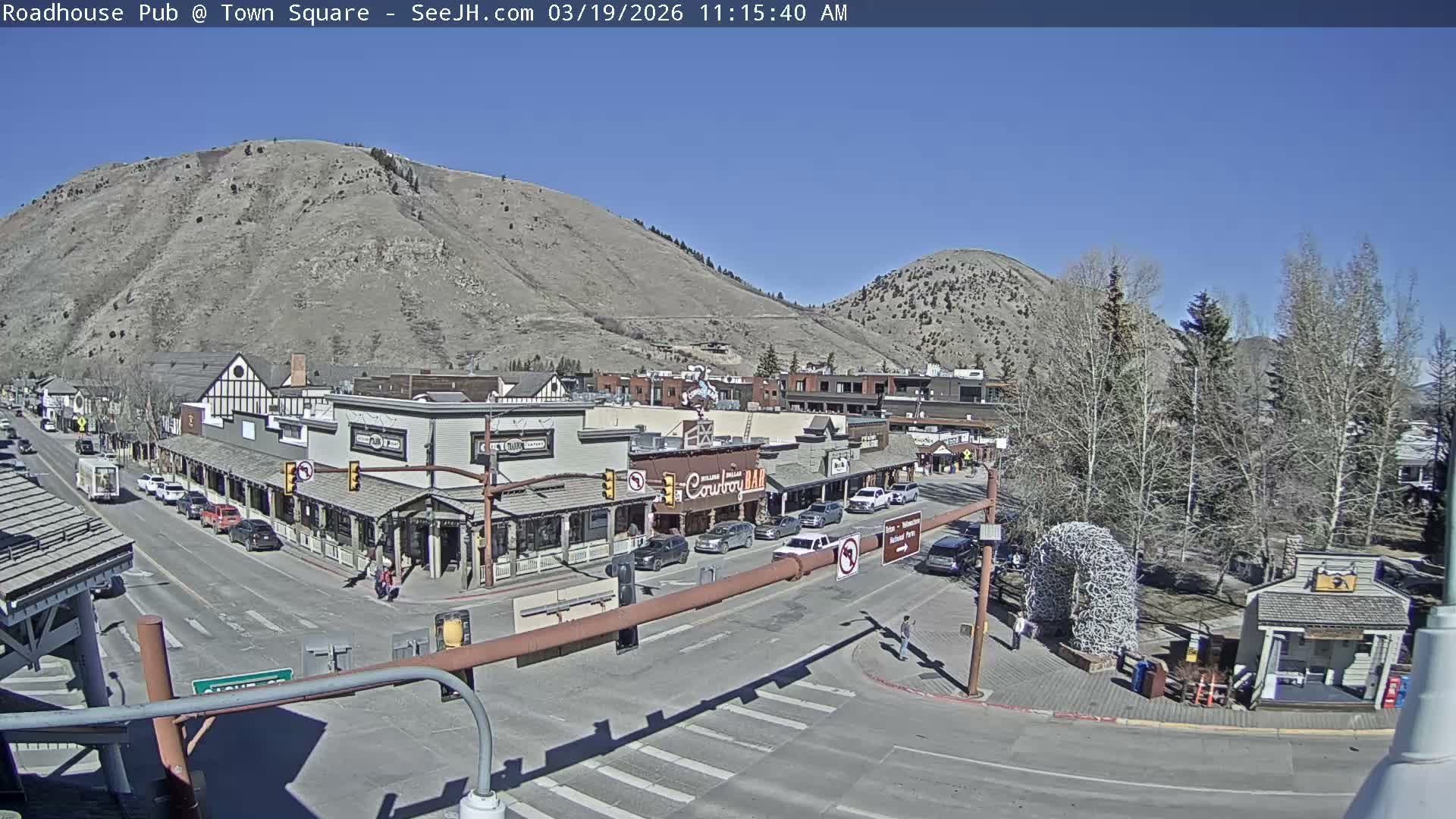 Jackson Hole, Jackson Town Intersection West View Live Cam - Jackson, Teton, Wyoming, USA