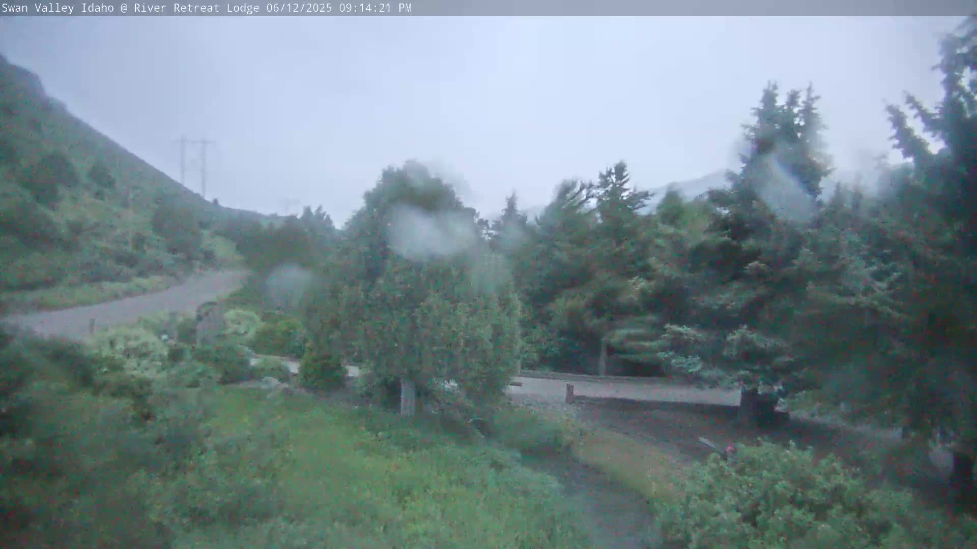 Swan Valley , River Retreat Lodge Live Cam - Irwin, Bonneville, Idaho, USA