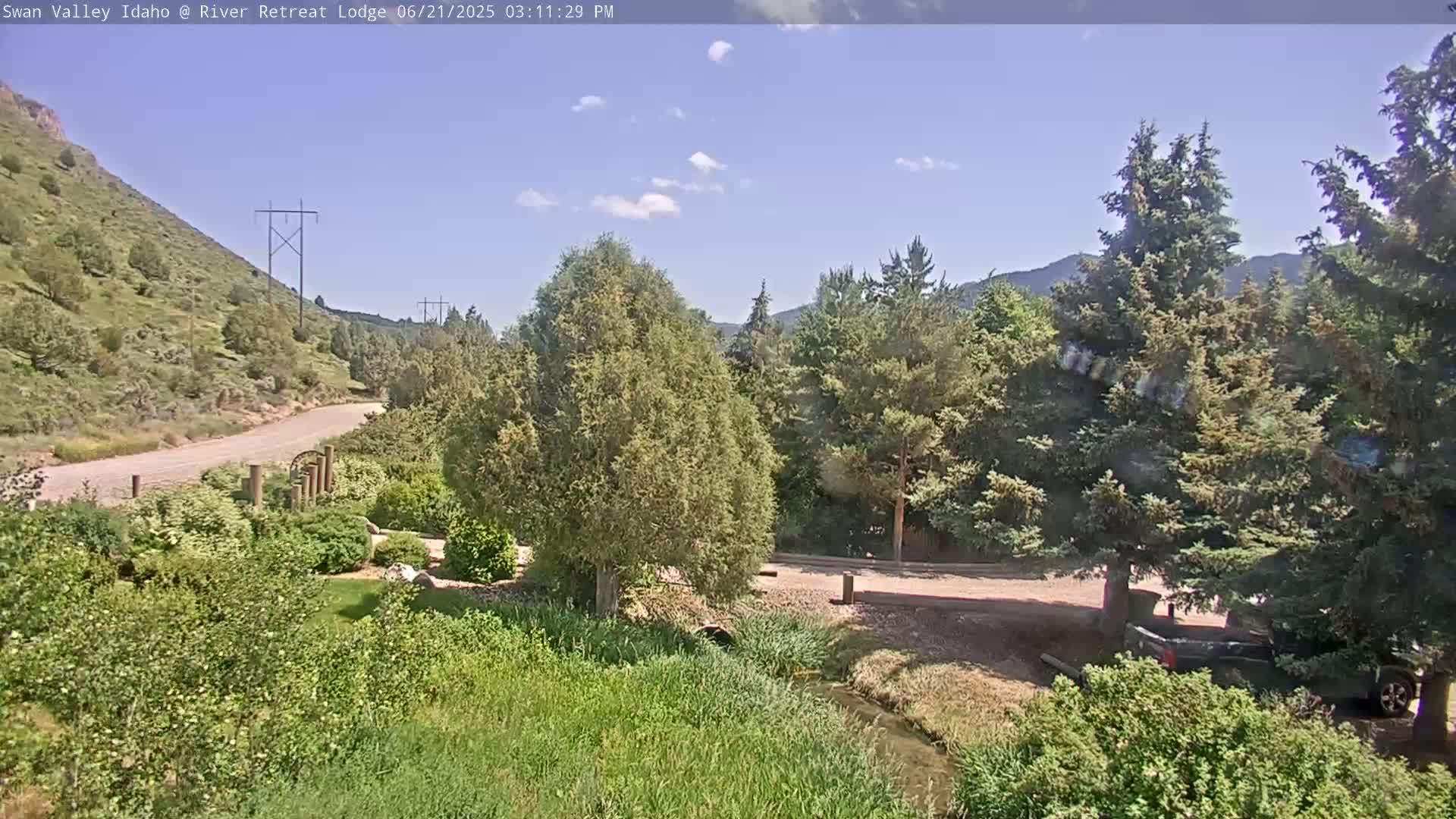 Swan Valley , River Retreat Lodge Live Cam - Irwin, Bonneville, Idaho, USA