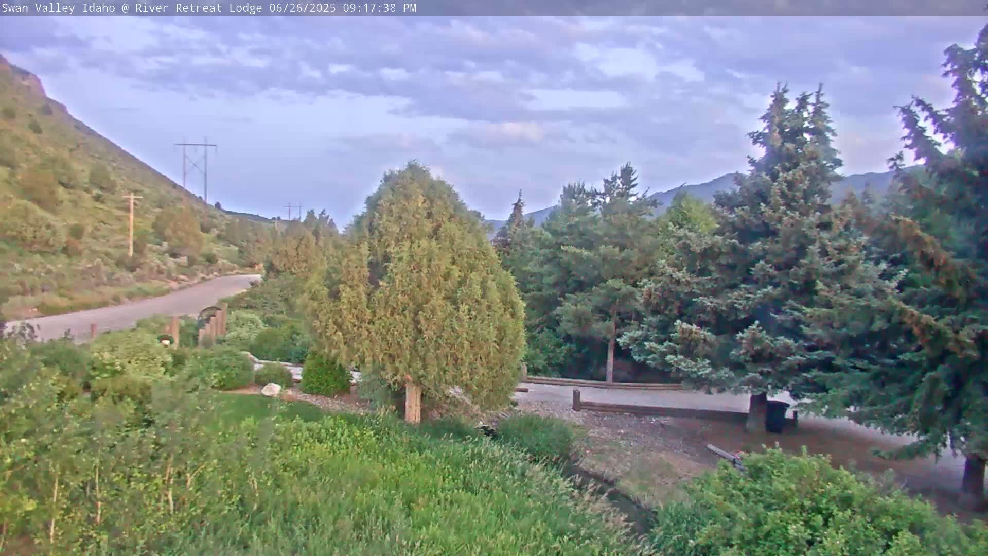 Swan Valley , River Retreat Lodge Live Cam - Irwin, Bonneville, Idaho, USA