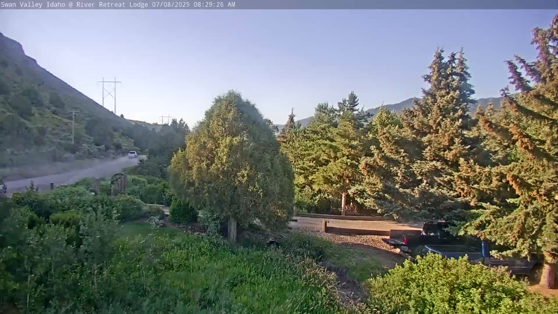 Swan Valley , River Retreat Lodge Live Cam - Irwin, Bonneville, Idaho, USA
