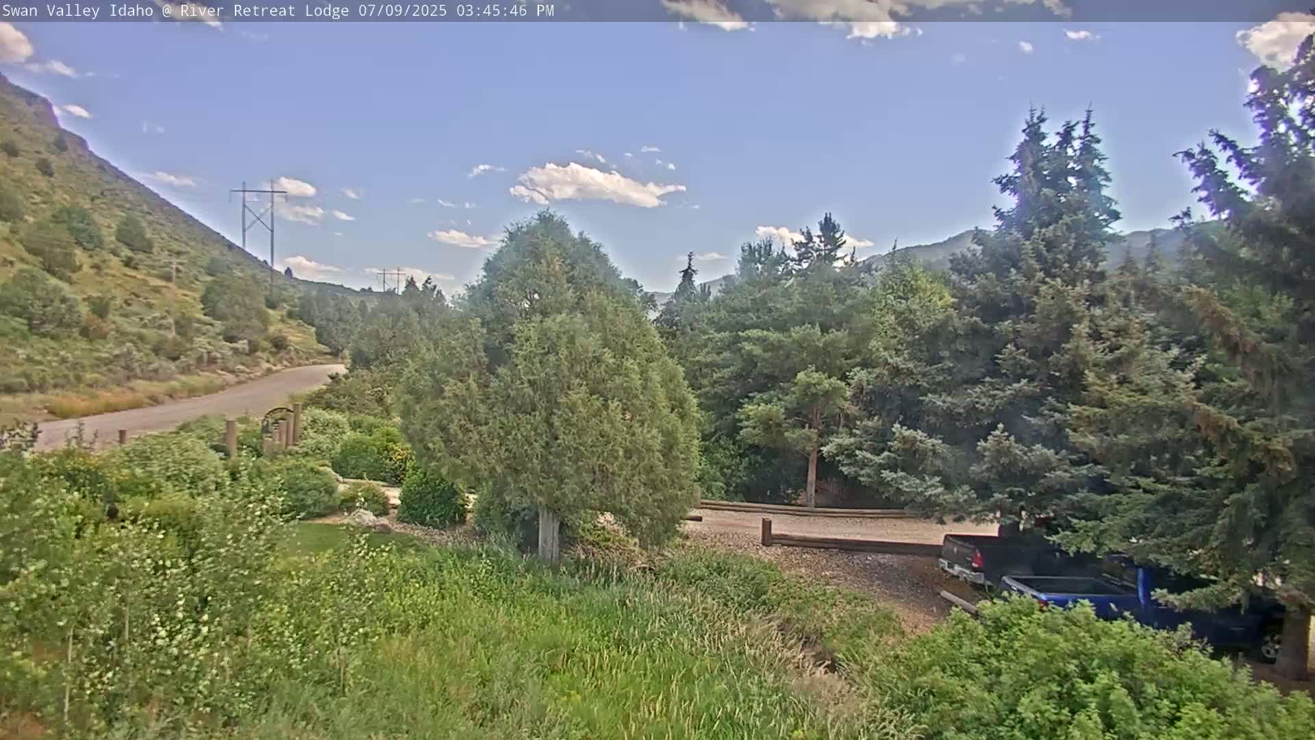 Swan Valley , River Retreat Lodge Live Cam - Irwin, Bonneville, Idaho, USA