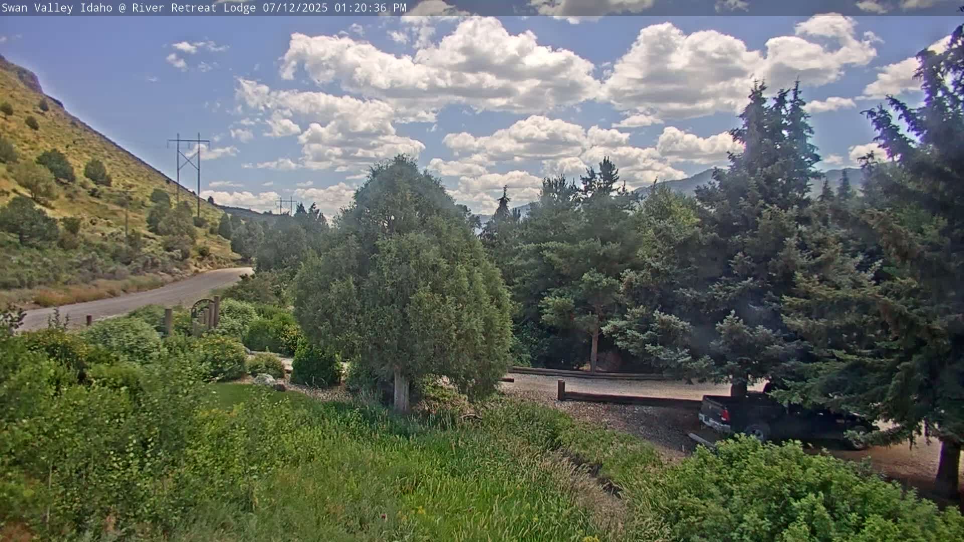 Swan Valley , River Retreat Lodge Live Cam - Irwin, Bonneville, Idaho, USA