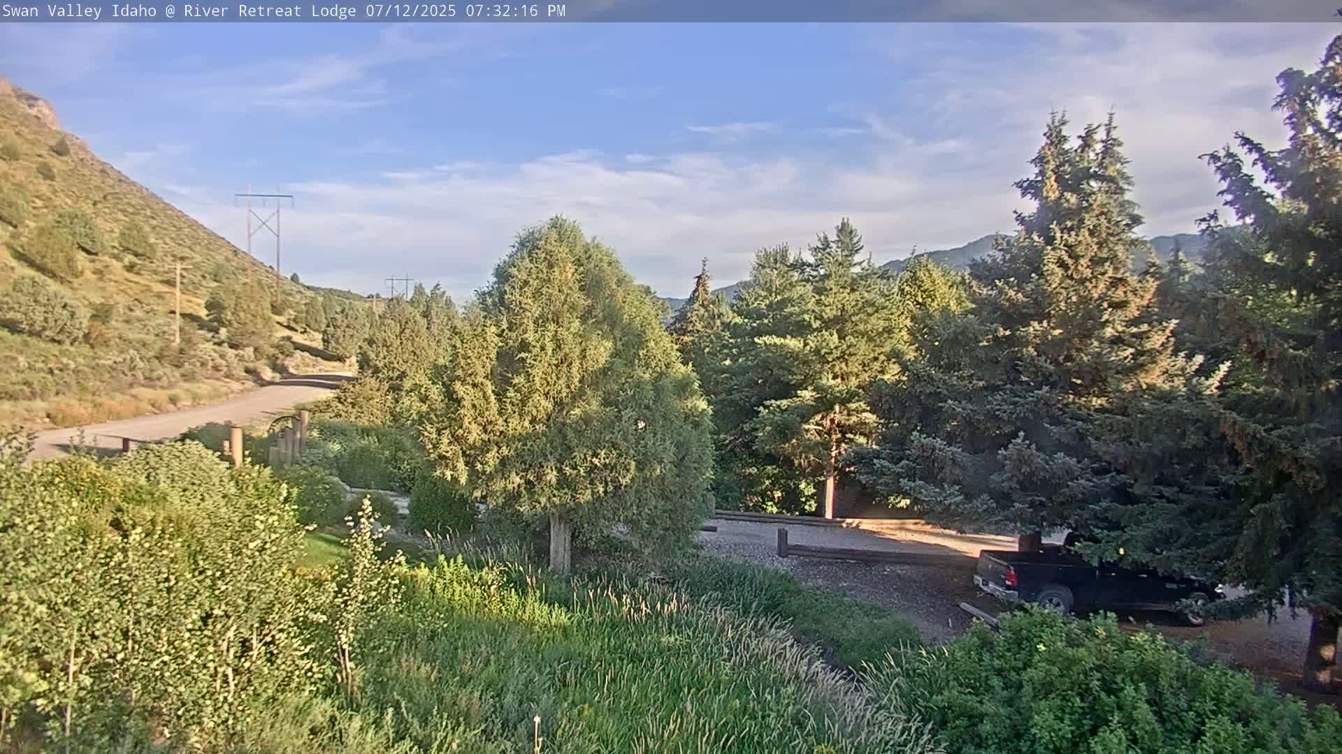 Swan Valley , River Retreat Lodge Live Cam - Irwin, Bonneville, Idaho, USA