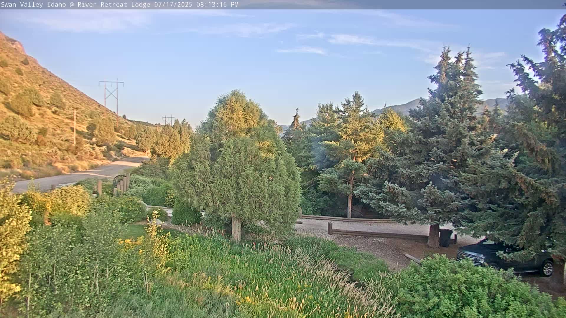 Swan Valley , River Retreat Lodge Live Cam - Irwin, Bonneville, Idaho, USA