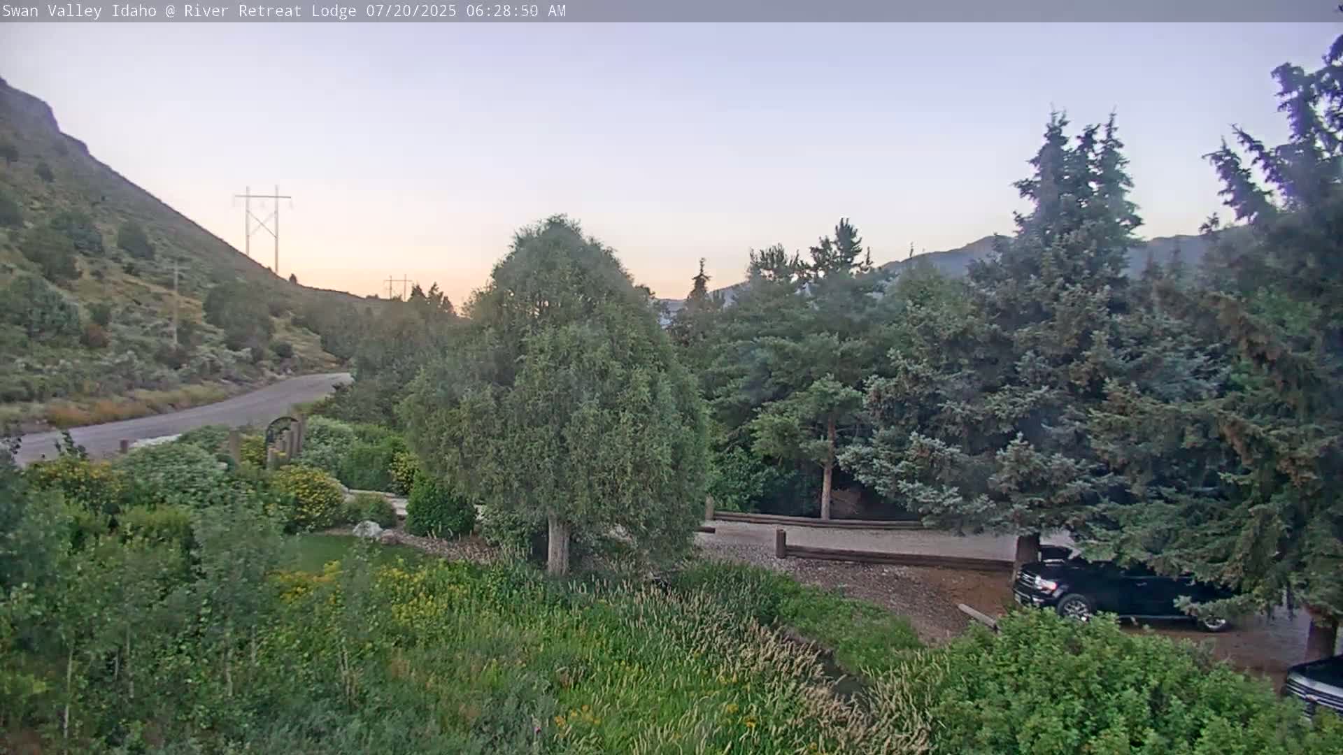Swan Valley , River Retreat Lodge Live Cam - Irwin, Bonneville, Idaho, USA
