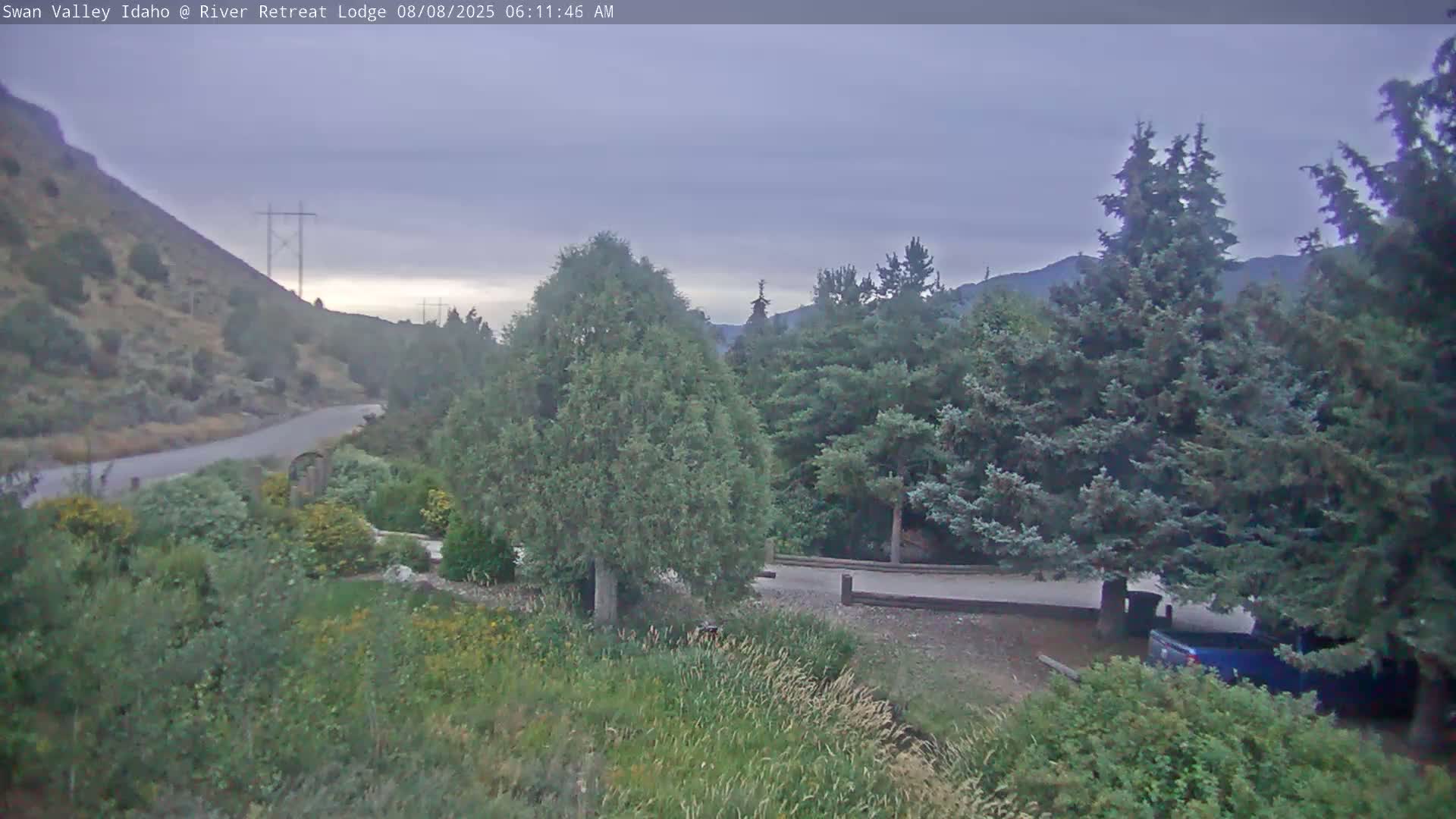 Swan Valley , River Retreat Lodge Live Cam - Irwin, Bonneville, Idaho, USA