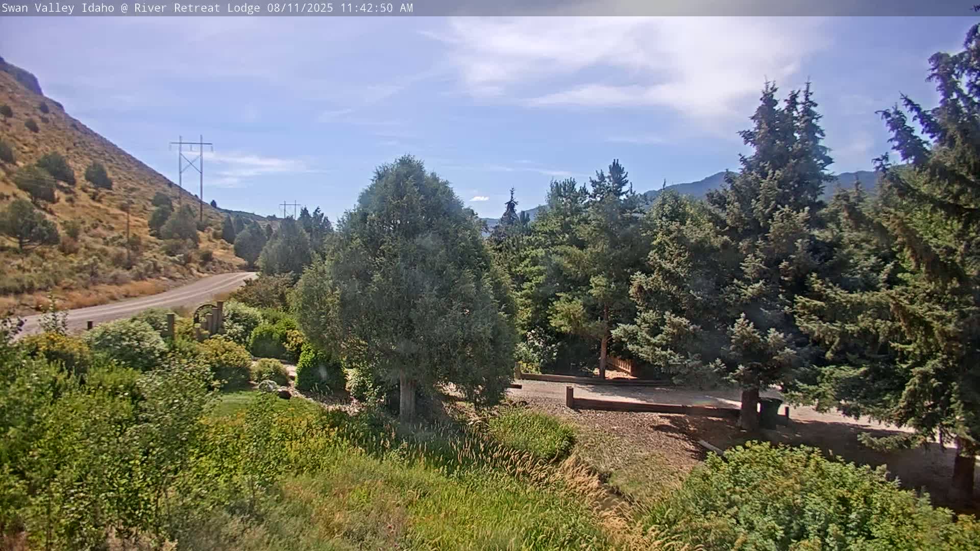 Swan Valley , River Retreat Lodge Live Cam - Irwin, Bonneville, Idaho, USA