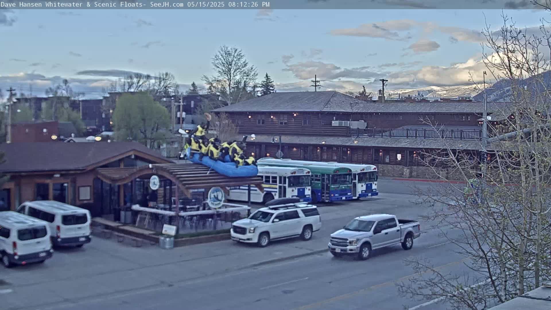 Jackson Hole, Jackson Broadway Avenue & S. Millward St. Junction Live Cam - Jackson, Teton, Wyoming, USA
