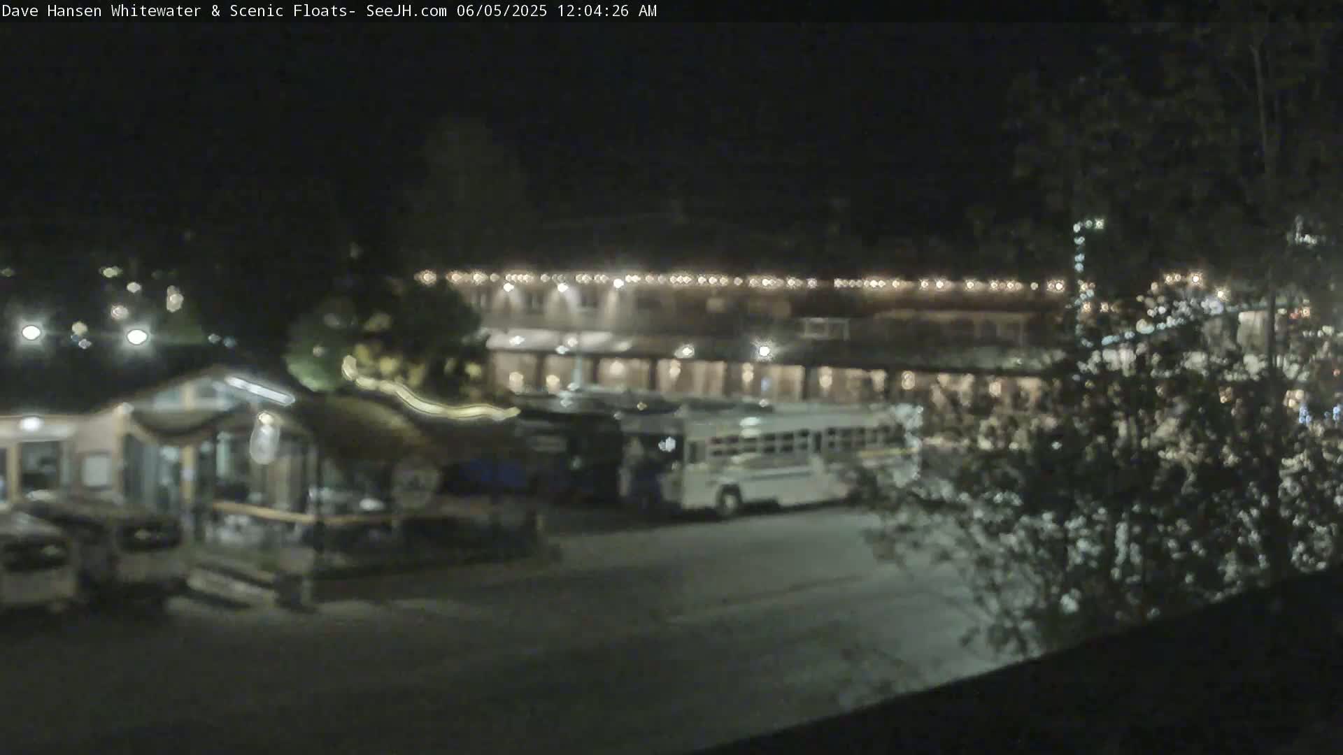 Jackson Hole, Jackson Broadway Avenue & S. Millward St. Junction Live Cam - Jackson, Teton, Wyoming, USA