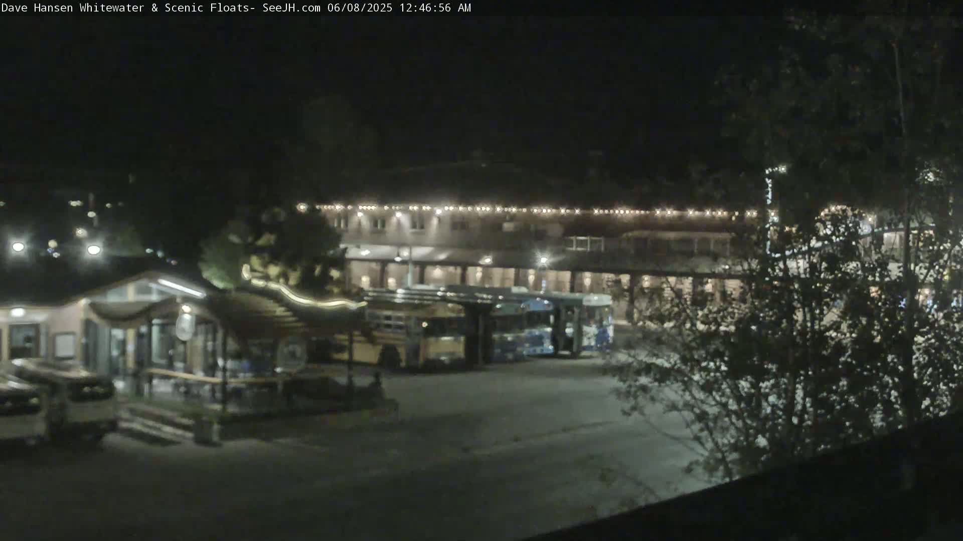 Jackson Hole, Jackson Broadway Avenue & S. Millward St. Junction Live Cam - Jackson, Teton, Wyoming, USA
