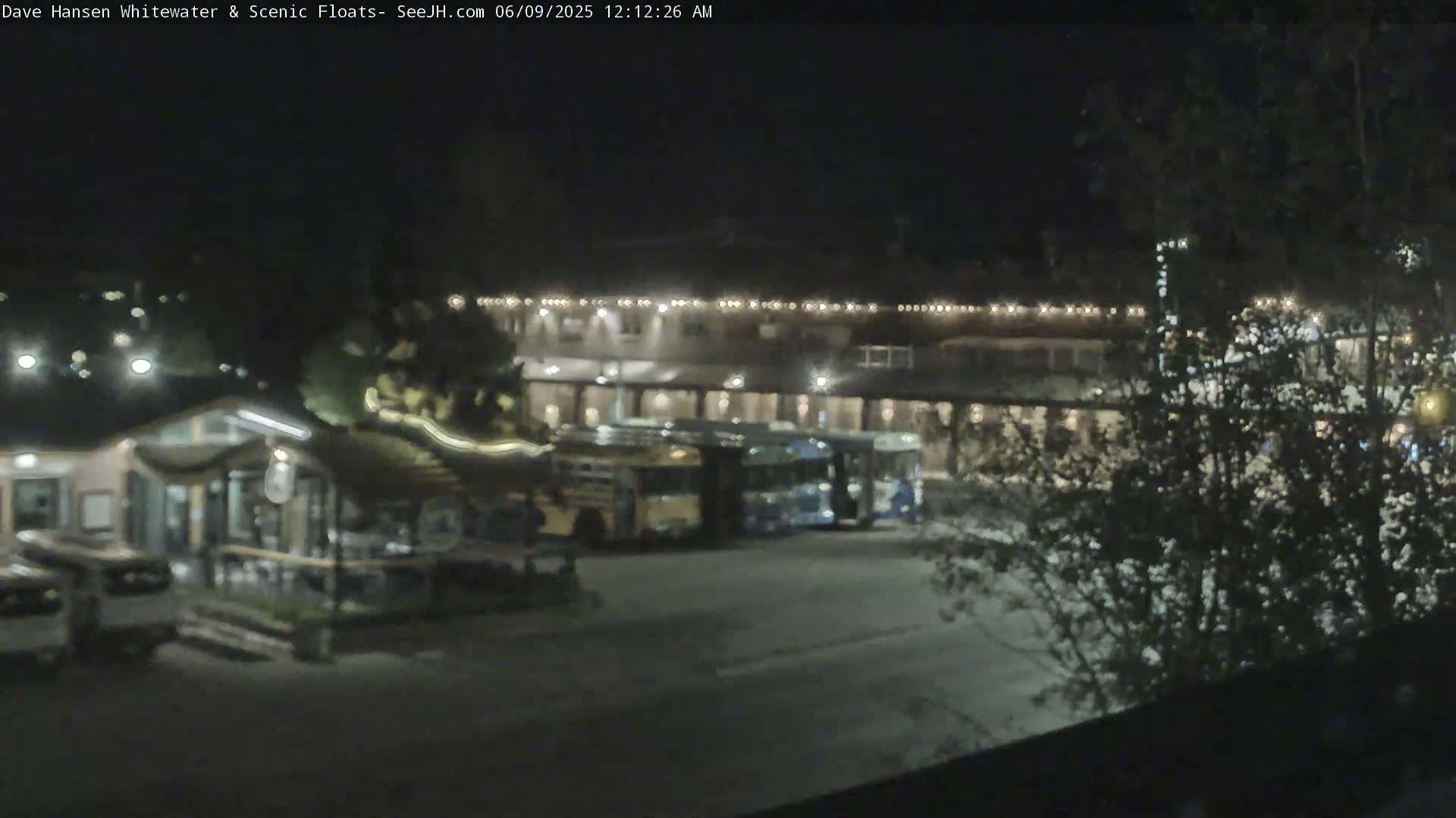 Jackson Hole, Jackson Broadway Avenue & S. Millward St. Junction Live Cam - Jackson, Teton, Wyoming, USA