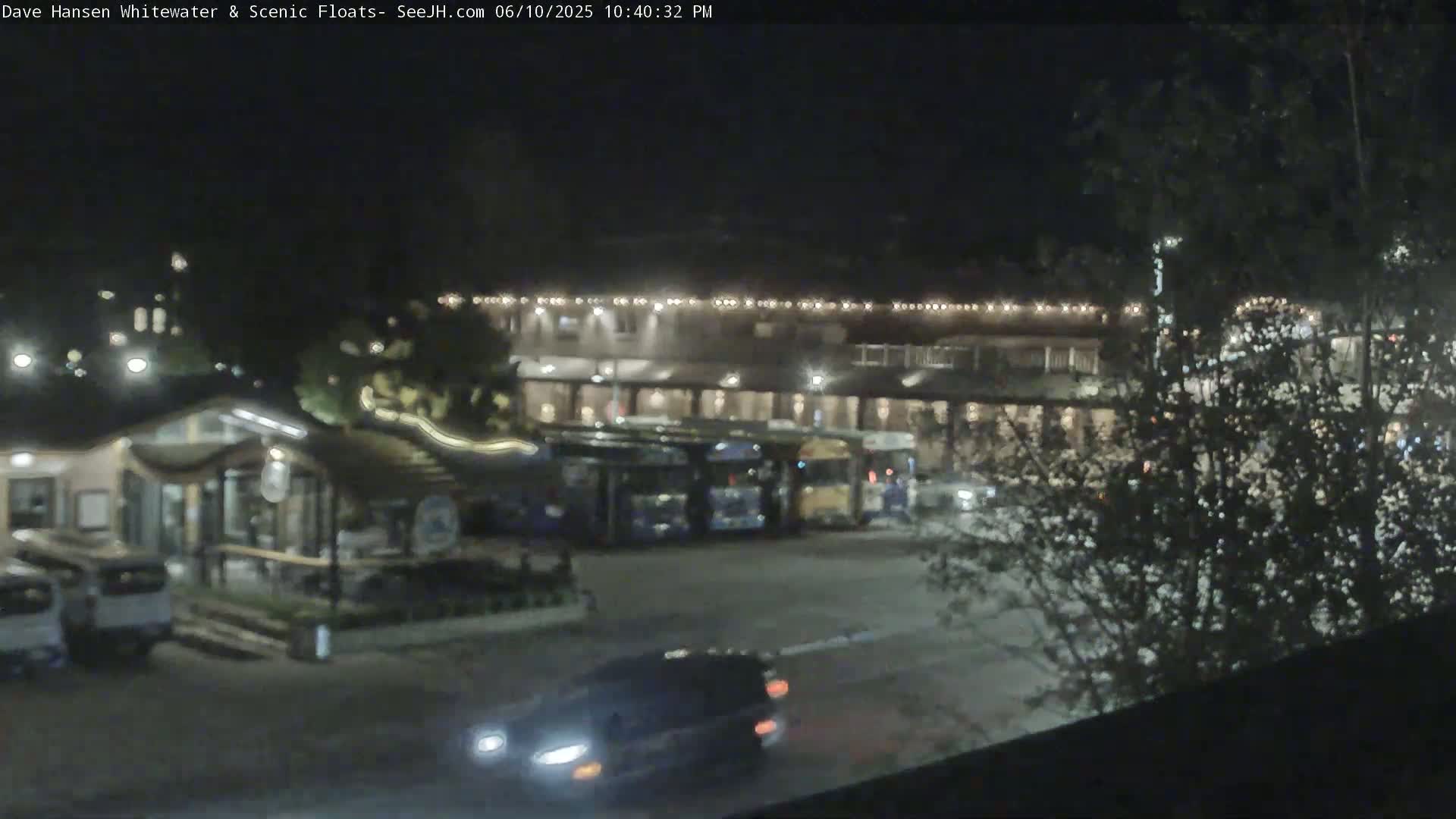 Jackson Hole, Jackson Broadway Avenue & S. Millward St. Junction Live Cam - Jackson, Teton, Wyoming, USA