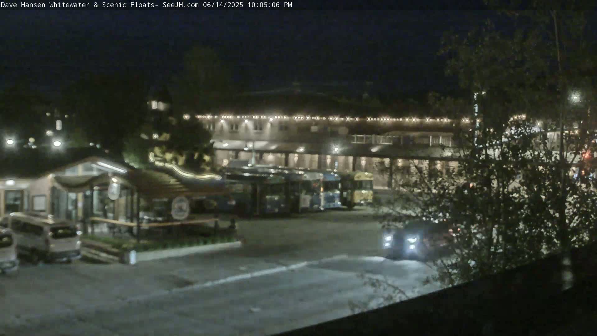 Jackson Hole, Jackson Broadway Avenue & S. Millward St. Junction Live Cam - Jackson, Teton, Wyoming, USA