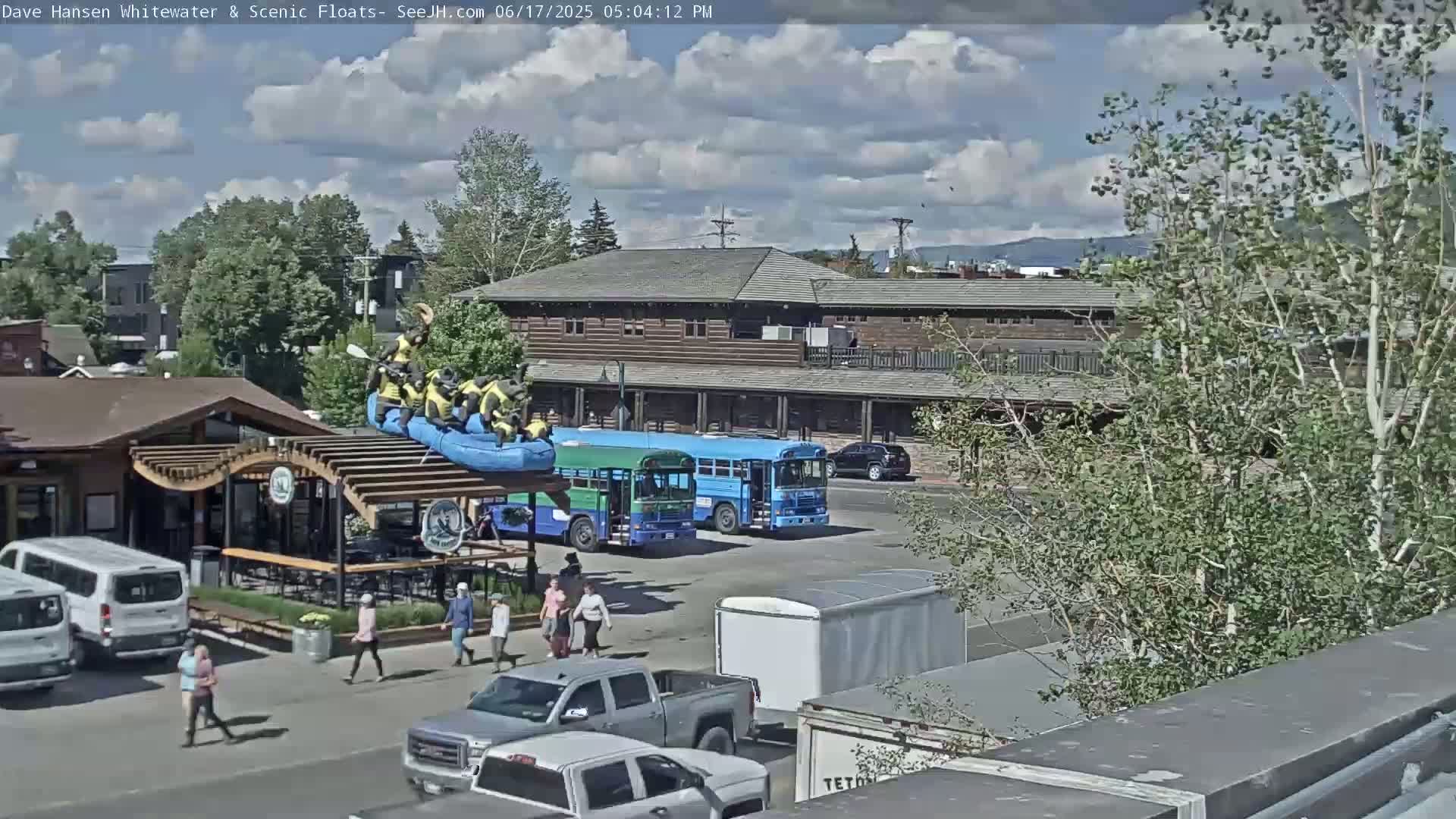 Jackson Hole, Jackson Broadway Avenue & S. Millward St. Junction Live Cam - Jackson, Teton, Wyoming, USA