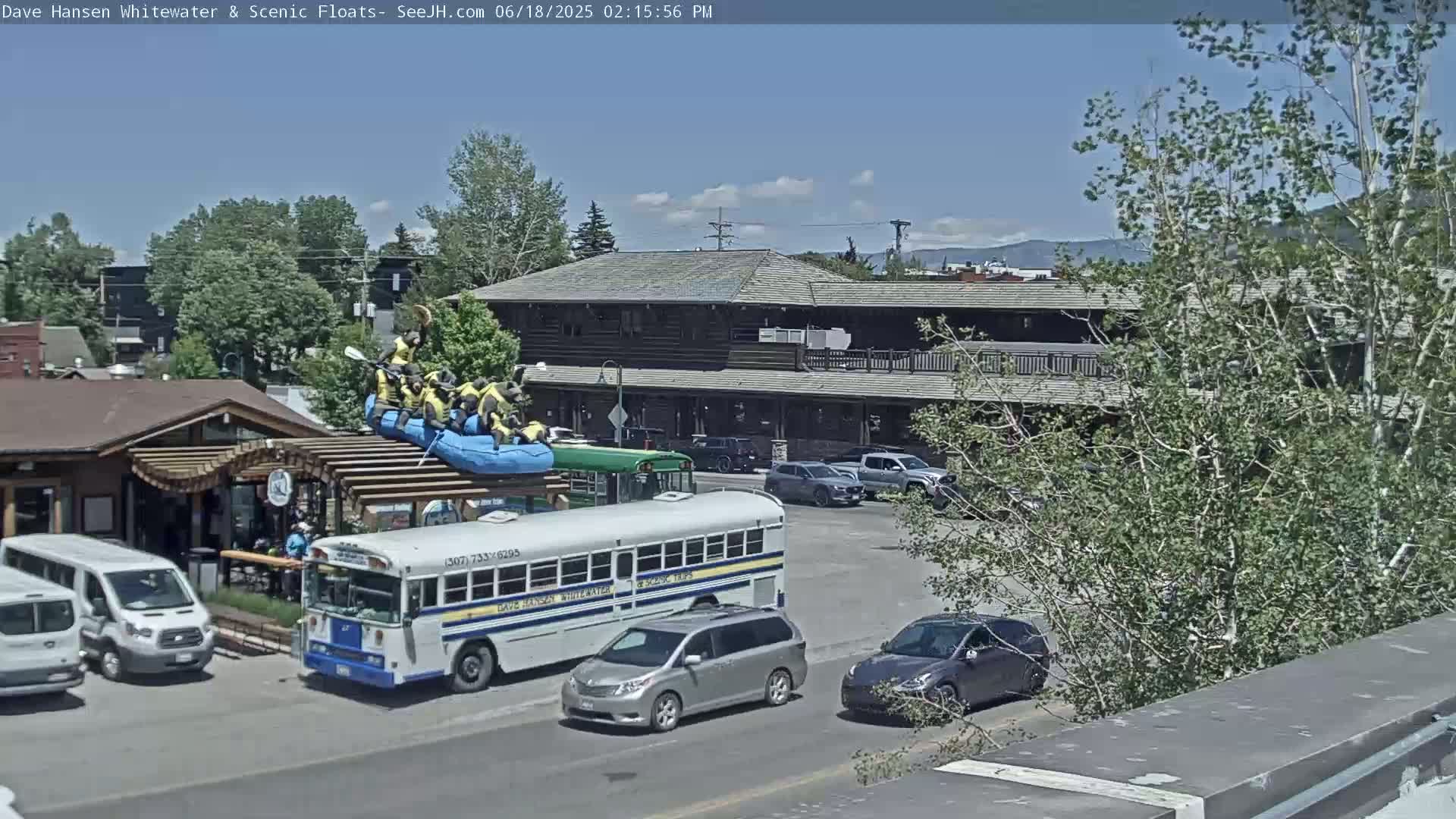 Jackson Hole, Jackson Broadway Avenue & S. Millward St. Junction Live Cam - Jackson, Teton, Wyoming, USA