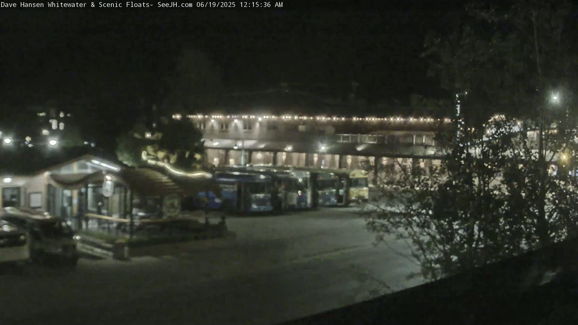Jackson Hole, Jackson Broadway Avenue & S. Millward St. Junction Live Cam - Jackson, Teton, Wyoming, USA
