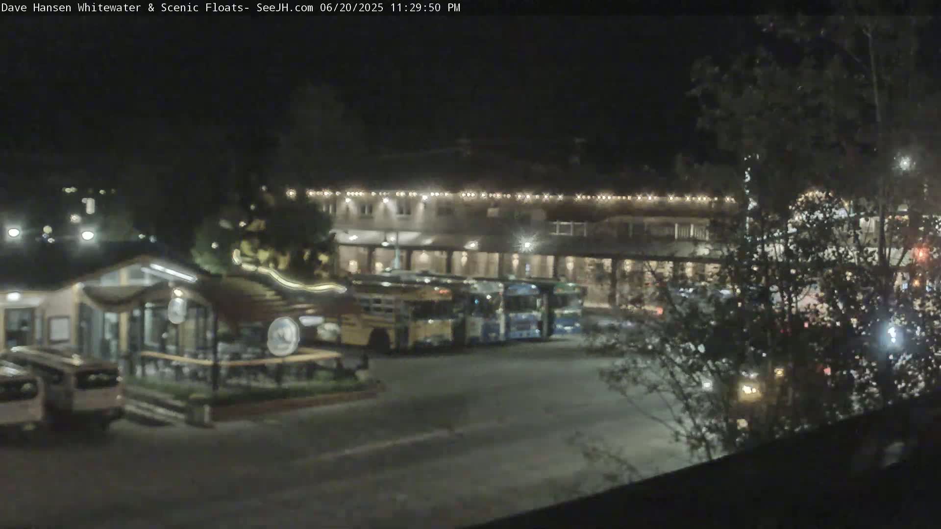 Jackson Hole, Jackson Broadway Avenue & S. Millward St. Junction Live Cam - Jackson, Teton, Wyoming, USA
