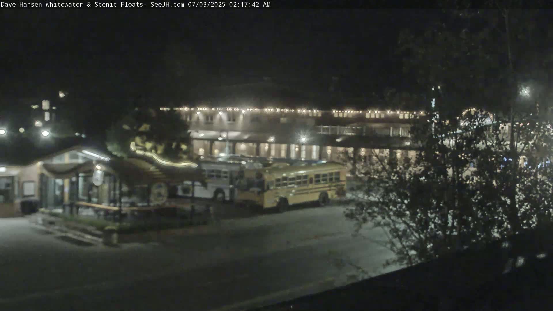 Jackson Hole, Jackson Broadway Avenue & S. Millward St. Junction Live Cam - Jackson, Teton, Wyoming, USA
