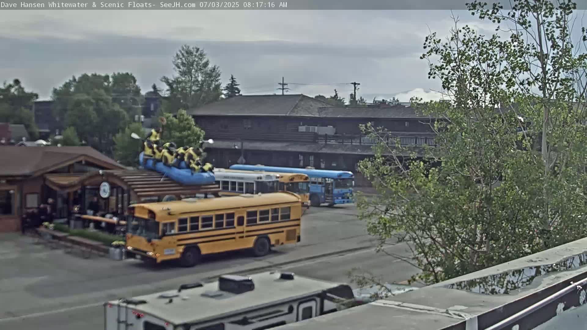 Jackson Hole, Jackson Broadway Avenue & S. Millward St. Junction Live Cam - Jackson, Teton, Wyoming, USA