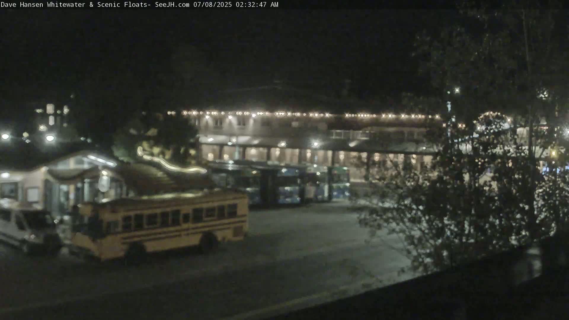 Jackson Hole, Jackson Broadway Avenue & S. Millward St. Junction Live Cam - Jackson, Teton, Wyoming, USA
