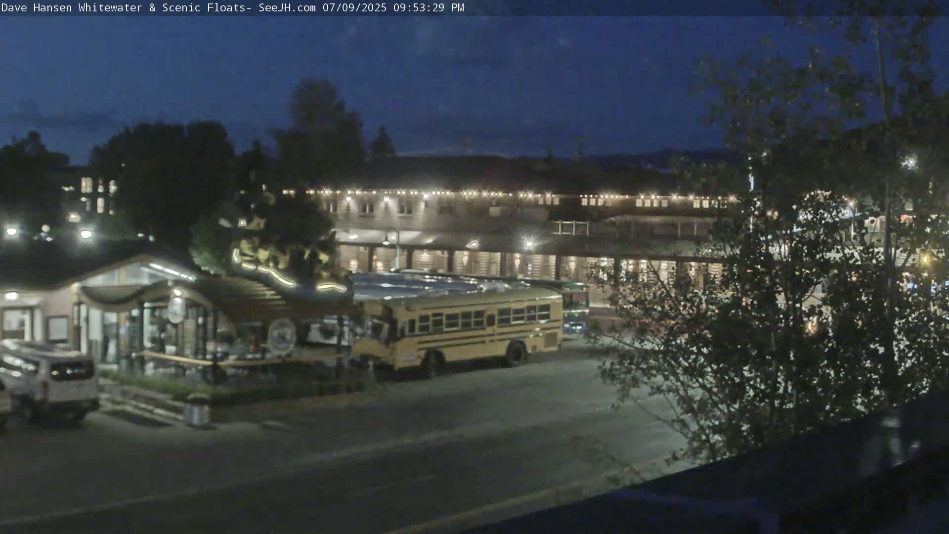 Jackson Hole, Jackson Broadway Avenue & S. Millward St. Junction Live Cam - Jackson, Teton, Wyoming, USA