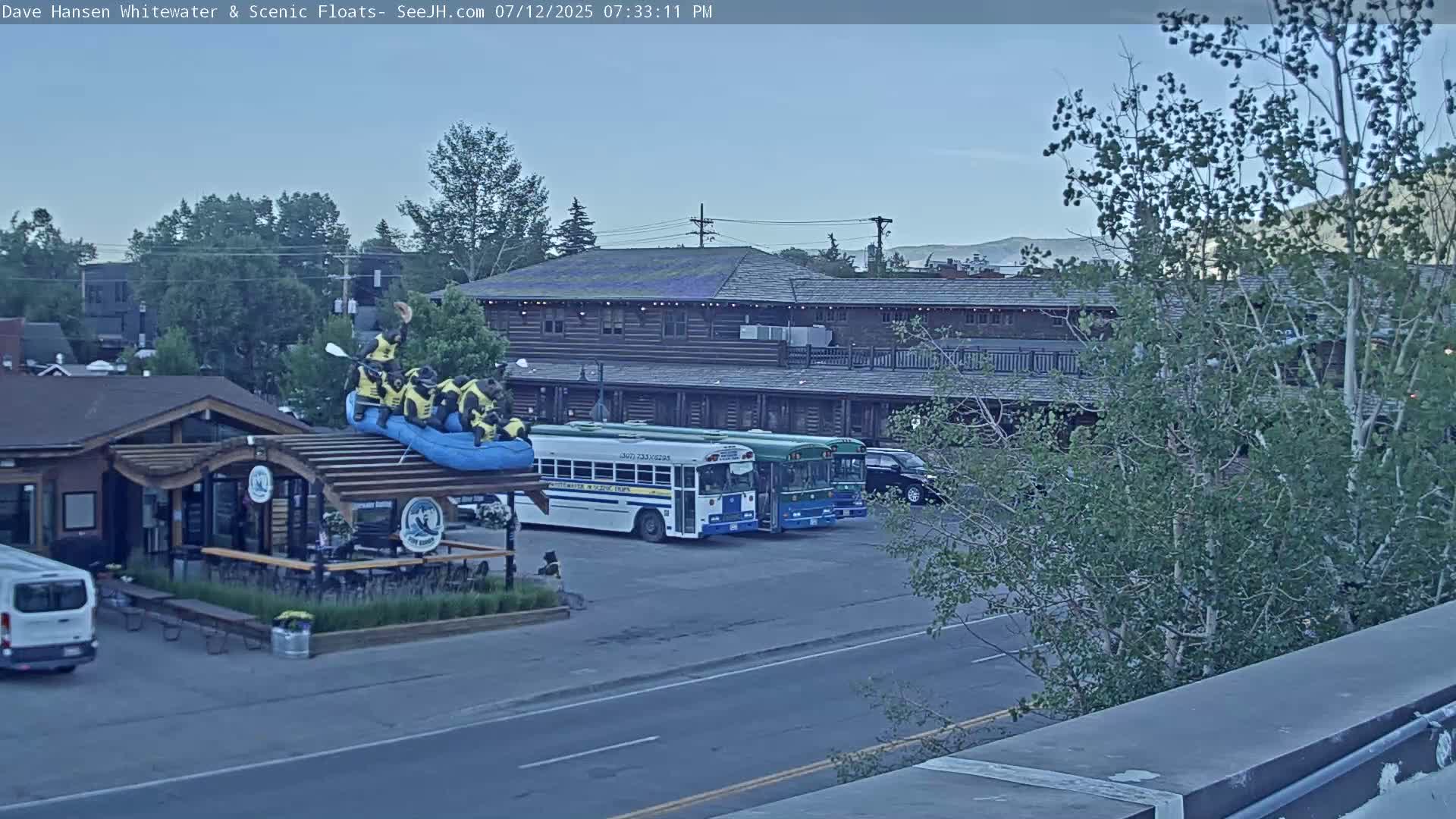 Jackson Hole, Jackson Broadway Avenue & S. Millward St. Junction Live Cam - Jackson, Teton, Wyoming, USA