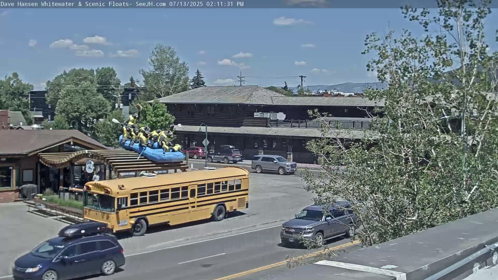 Jackson Hole, Jackson Broadway Avenue & S. Millward St. Junction Live Cam - Jackson, Teton, Wyoming, USA
