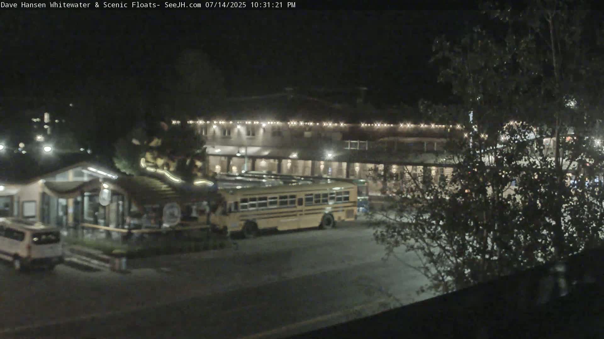 Jackson Hole, Jackson Broadway Avenue & S. Millward St. Junction Live Cam - Jackson, Teton, Wyoming, USA