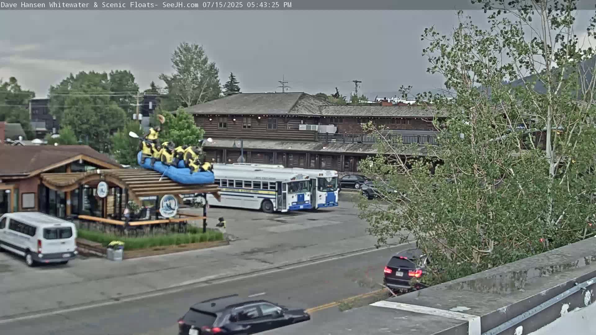 Jackson Hole, Jackson Broadway Avenue & S. Millward St. Junction Live Cam - Jackson, Teton, Wyoming, USA