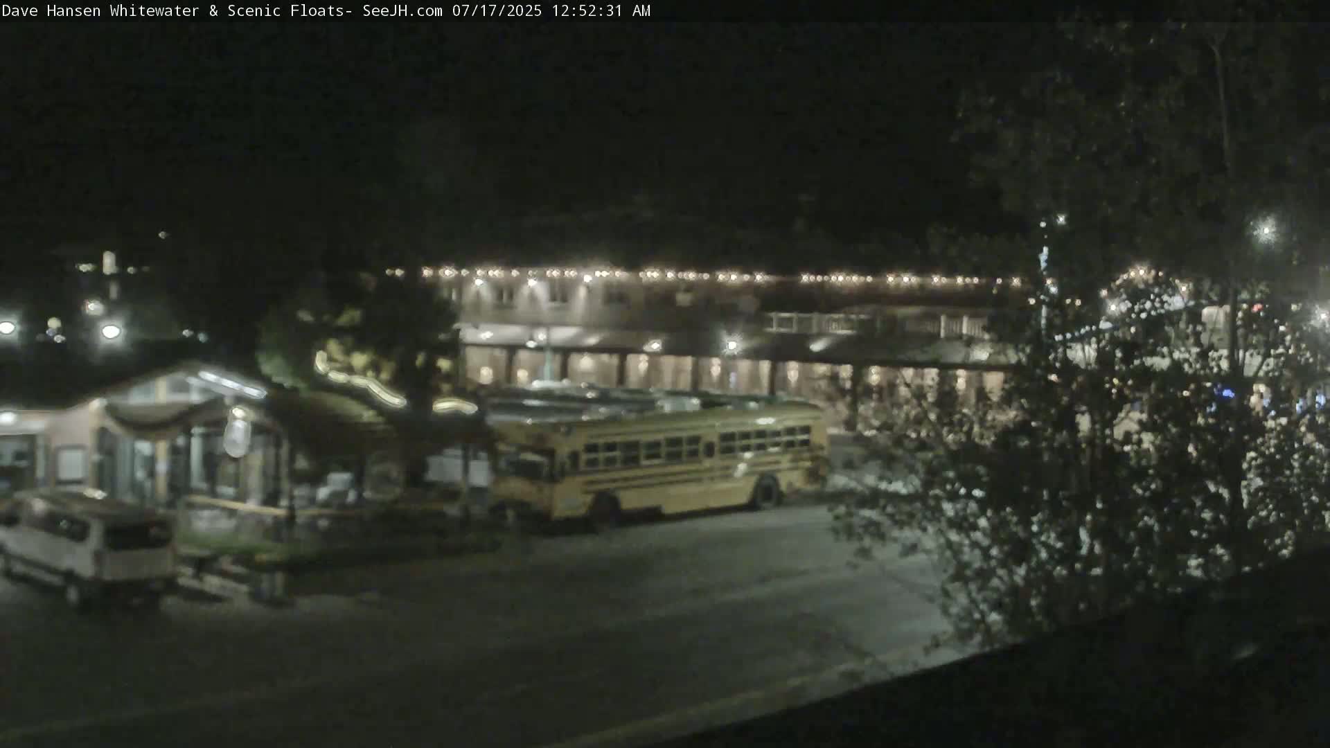 Jackson Hole, Jackson Broadway Avenue & S. Millward St. Junction Live Cam - Jackson, Teton, Wyoming, USA