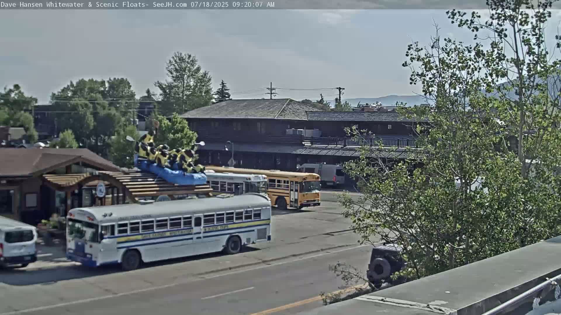 Jackson Hole, Jackson Broadway Avenue & S. Millward St. Junction Live Cam - Jackson, Teton, Wyoming, USA