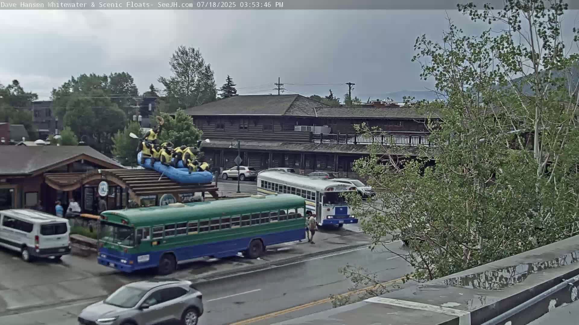 Jackson Hole, Jackson Broadway Avenue & S. Millward St. Junction Live Cam - Jackson, Teton, Wyoming, USA