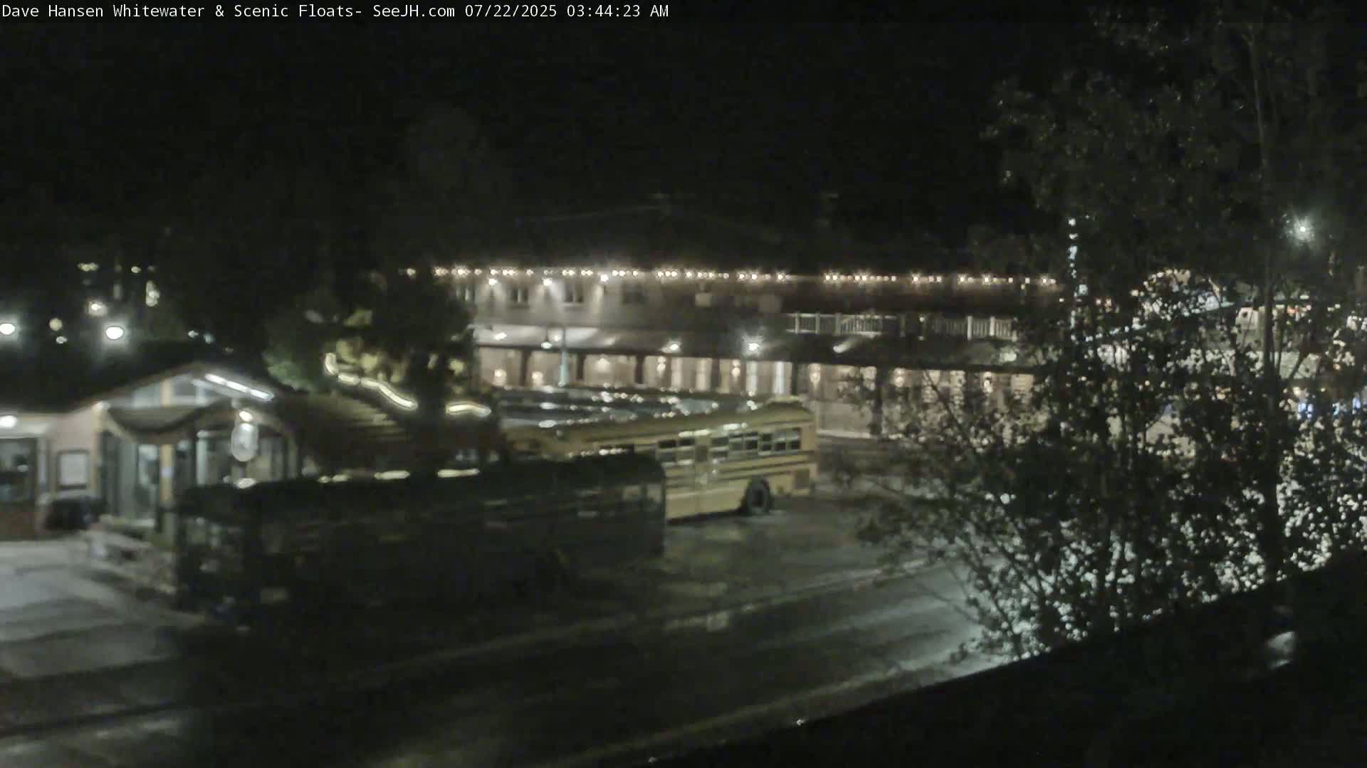 Jackson Hole, Jackson Broadway Avenue & S. Millward St. Junction Live Cam - Jackson, Teton, Wyoming, USA