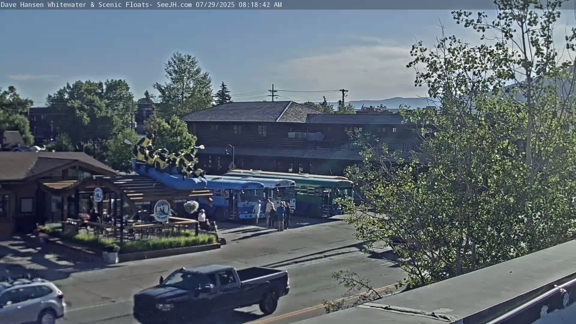Jackson Hole, Jackson Broadway Avenue & S. Millward St. Junction Live Cam - Jackson, Teton, Wyoming, USA