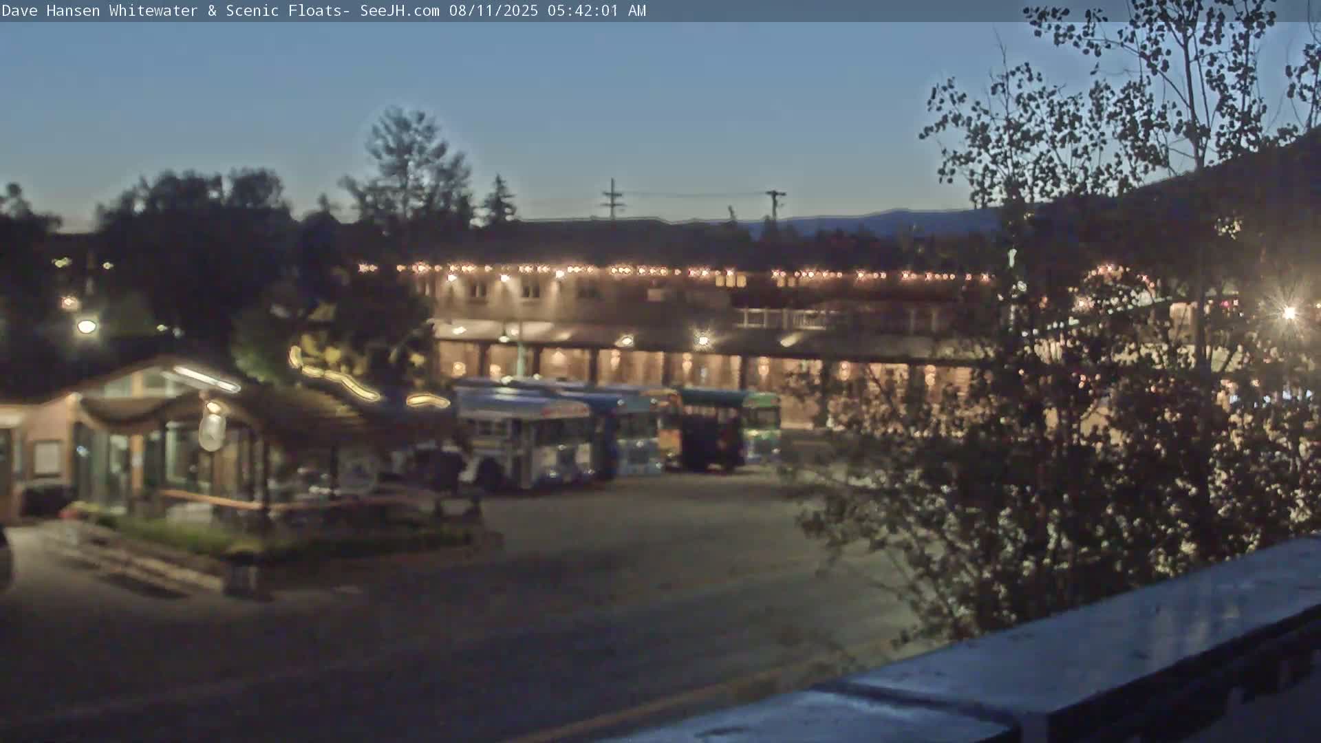 Jackson Hole, Jackson Broadway Avenue & S. Millward St. Junction Live Cam - Jackson, Teton, Wyoming, USA