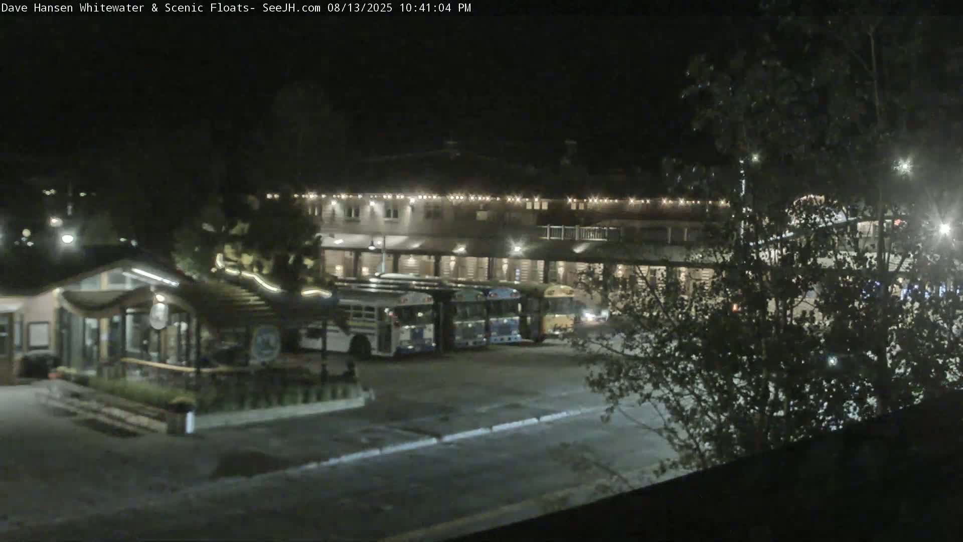 Jackson Hole, Jackson Broadway Avenue & S. Millward St. Junction Live Cam - Jackson, Teton, Wyoming, USA