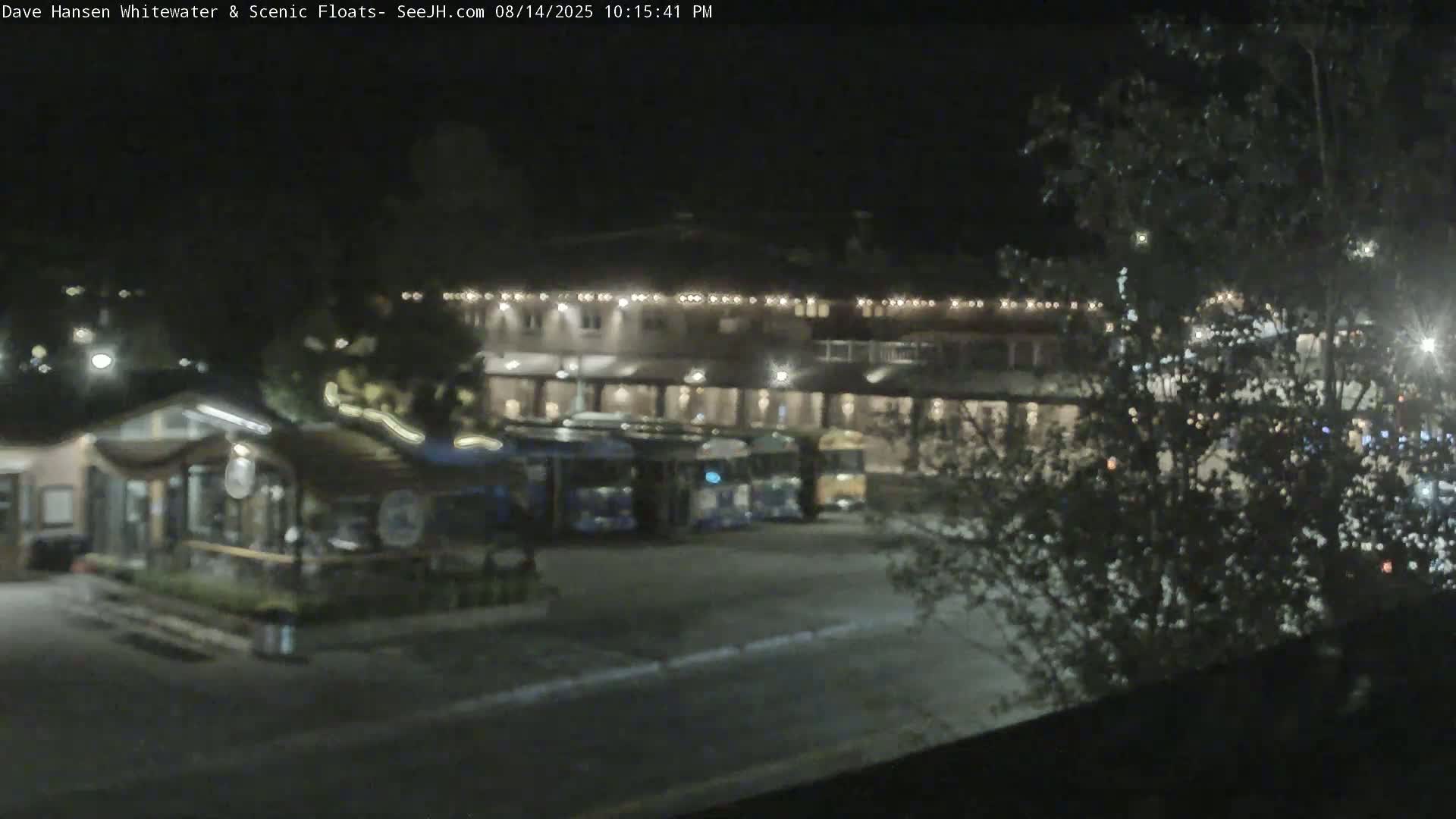 Jackson Hole, Jackson Broadway Avenue & S. Millward St. Junction Live Cam - Jackson, Teton, Wyoming, USA
