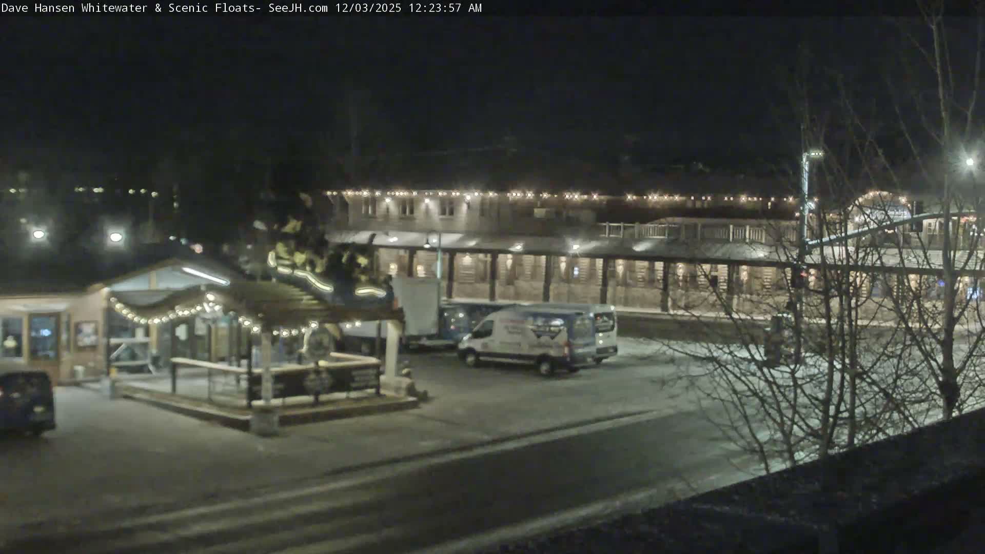 Jackson Hole, Jackson Broadway Avenue & S. Millward St. Junction Live Cam - Jackson, Teton, Wyoming, USA