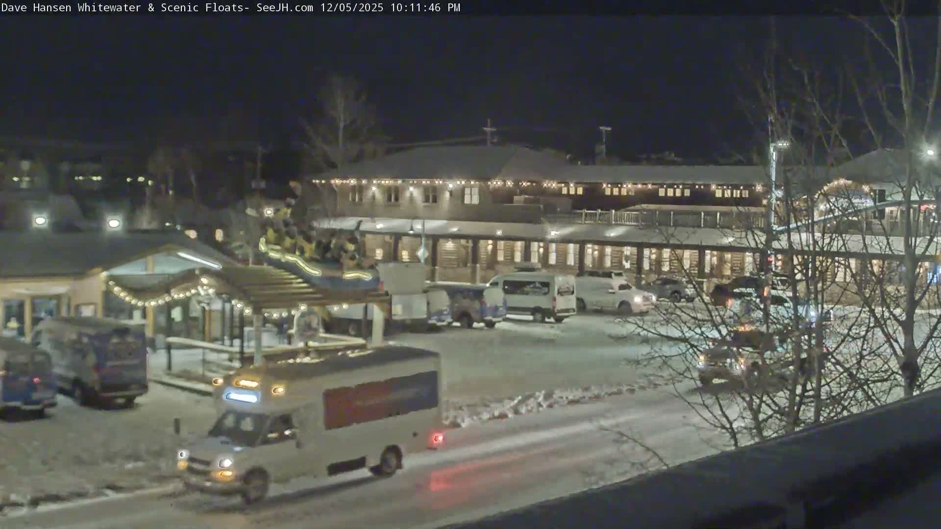 Jackson Hole, Jackson Broadway Avenue & S. Millward St. Junction Live Cam - Jackson, Teton, Wyoming, USA