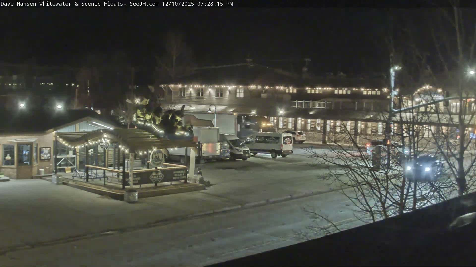 Jackson Hole, Jackson Broadway Avenue & S. Millward St. Junction Live Cam - Jackson, Teton, Wyoming, USA