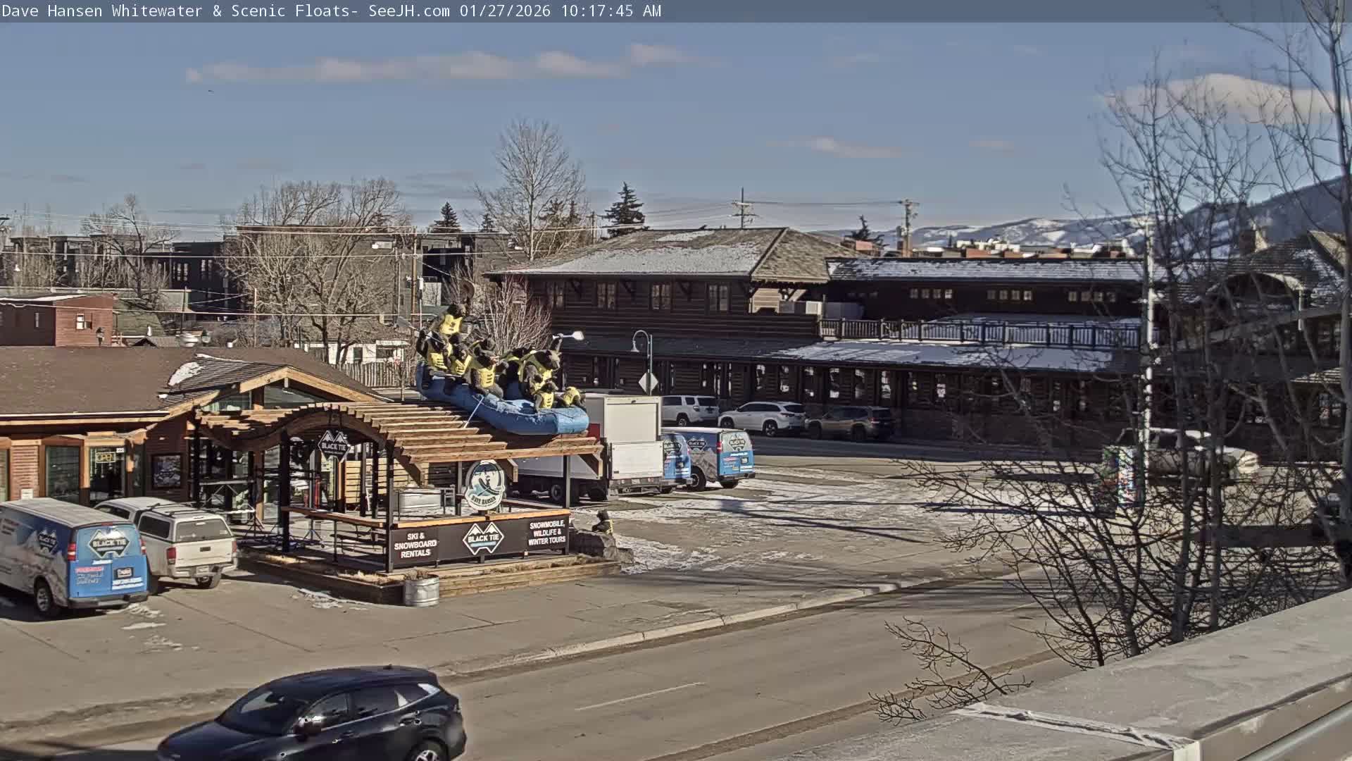 Jackson Hole, Jackson Broadway Avenue & S. Millward St. Junction Live Cam - Jackson, Teton, Wyoming, USA