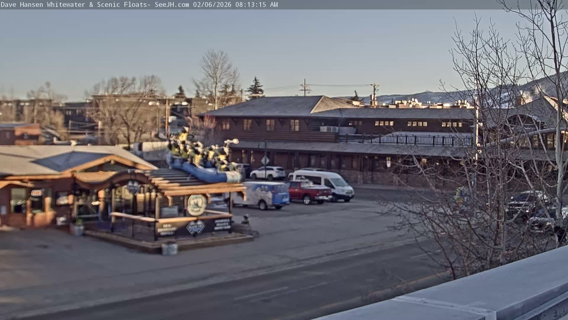 Jackson Hole, Jackson Broadway Avenue & S. Millward St. Junction Live Cam - Jackson, Teton, Wyoming, USA
