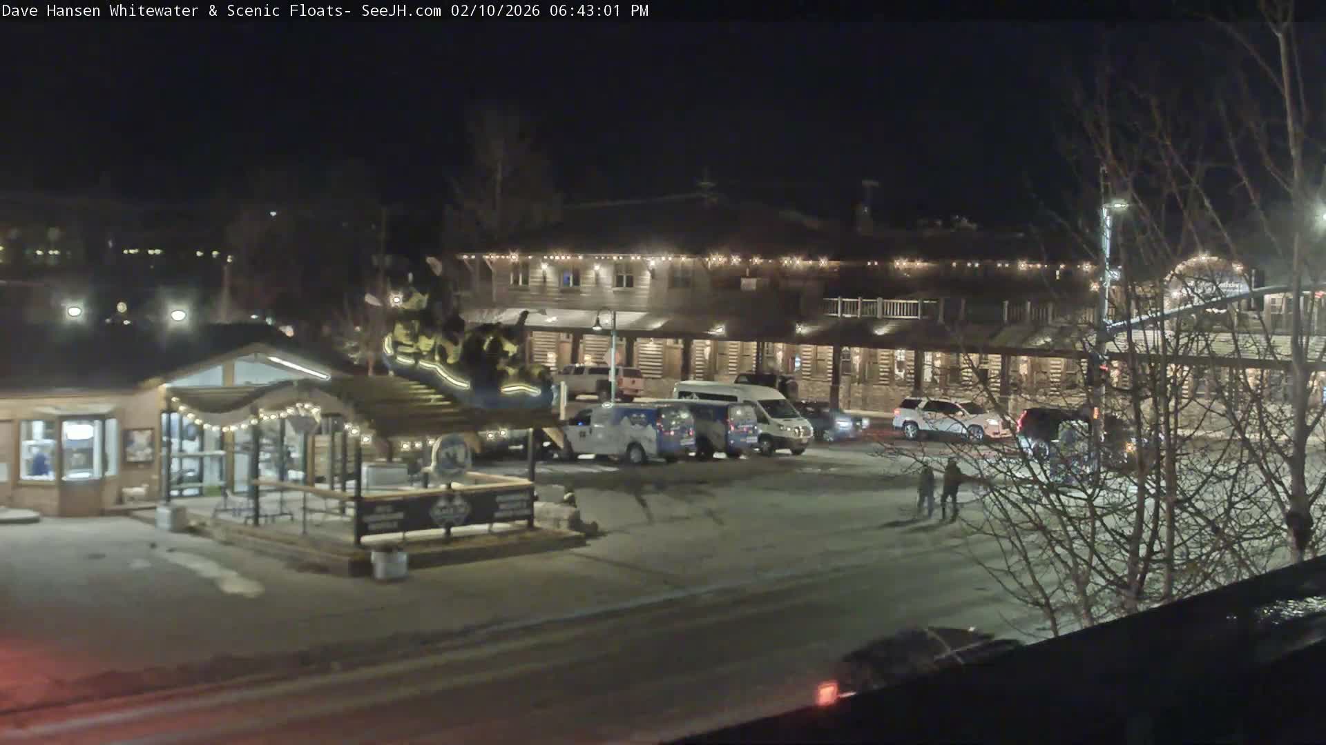 Jackson Hole, Jackson Broadway Avenue & S. Millward St. Junction Live Cam - Jackson, Teton, Wyoming, USA